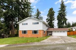 1552 NE Narrows Ave, Oak Harbor, WA 98277 - Photo 1