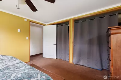 1552 NE Narrows Avenue, Oak Harbor, WA 98277 - Photo 33