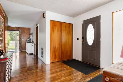 1552 NE Narrows Avenue, Oak Harbor, WA 98277 - Photo 7