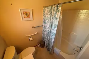 900 NW Leisure Ln, Bremerton, WA 98311 - Photo 5