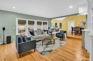 21609 NE 4th St, Sammamish, WA 98074 - Photo 7