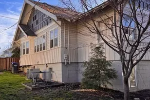 1035 Isaacs Ave, Walla Walla, WA 99362 - Photo 3