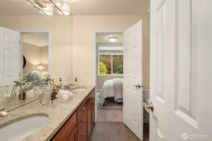 4020 Lake Washington Blvd SE, Bellevue, WA 98006 - Photo 21