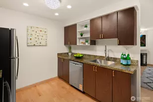 215 9th St, Kirkland, WA 98033 - Photo 9