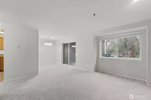 19404 Bothell Way NE, Bothell, WA 98011 - Photo 9