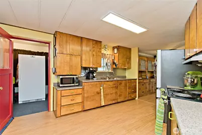 14125 Kapowsin Highway E, Graham, WA 98338 - Photo 15