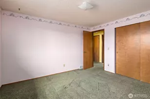 542 Dugualla Rd, Oak Harbor, WA 98277 - Photo 23