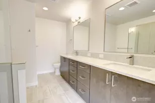 6542 32nd Ave NE, Seattle, WA 98115 - Photo 11