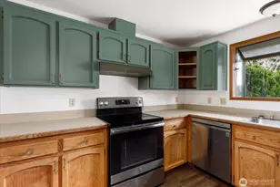 1282 NW Lanyard Loop, Oak Harbor, WA 98277 - Photo 9