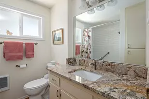 1505 W Beach Rd, Oak Harbor, WA 98277 - Photo 19