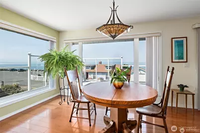 1505 West Beach Road, Oak Harbor, WA 98277 - Photo 11