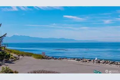 1505 West Beach Road, Oak Harbor, WA 98277 - Photo 5