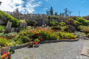 1505 W Beach Rd, Oak Harbor, WA 98277 - Photo 37