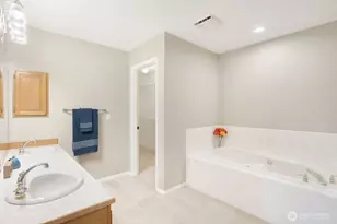 14125 SE 238th Ln, Kent, WA 98042 - Photo 25