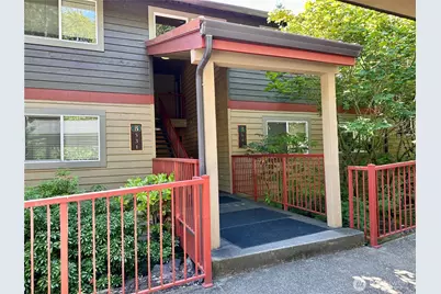 11054 NE 33rd Place #B1, Bellevue, WA 98004 - Photo 17