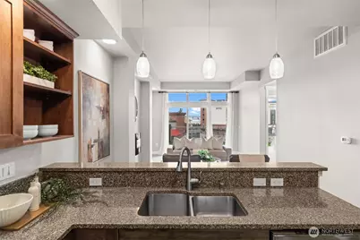 5105 Grand Loop #410, Tacoma, WA 98407 - Photo 9