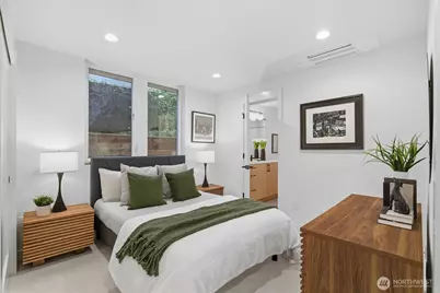 3646 Greenwood Avenue N #B, Seattle, WA 98103 - Photo 25