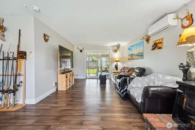 3381 Nebraska St., Longview, WA 98632 - Photo 7