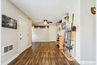 3381 Nebraska St., Longview, WA 98632 - Photo 3