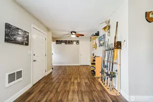 3381 Nebraska St, Longview, WA 98632 - Photo 3