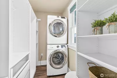 1203 N 2nd Street, Renton, WA 98057 - Photo 11