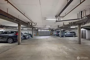 3905 4th Ave NE, Seattle, WA 98105 - Photo 25