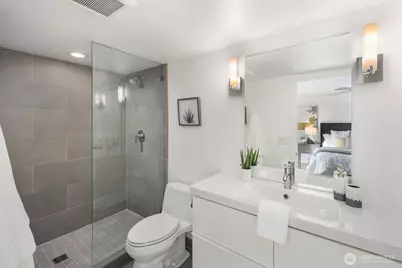 3905 4th Avenue NE #301, Seattle, WA 98105 - Photo 15