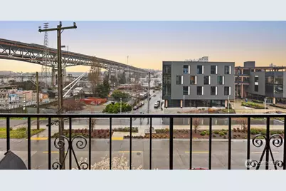 3905 4th Avenue NE #301, Seattle, WA 98105 - Photo 19