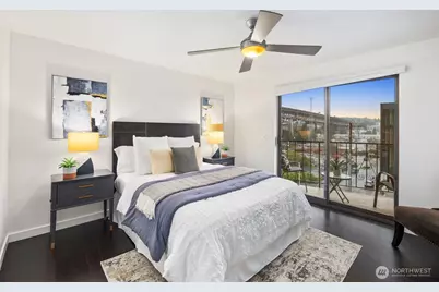 3905 4th Avenue NE #301, Seattle, WA 98105 - Photo 13