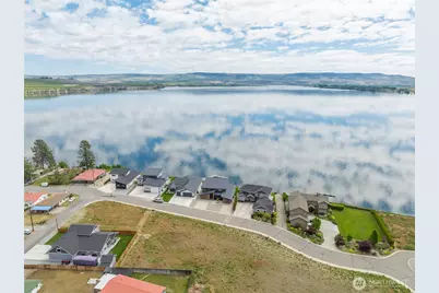 713 1st Street S, Brewster, WA 98812 - Photo 17