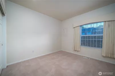 6910 51st Street Ct W #14A, University Place, WA 98467 - Photo 33