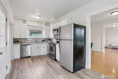 7025 S Warner Street, Tacoma, WA 98409 - Photo 7