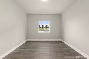 210 Shannon Lewis Ln, Winlock, WA 98596 - Photo 11