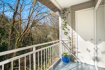 4309 34th Avenue W #103, Seattle, WA 98199 - Photo 9