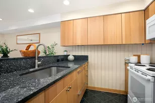 4309 34th Ave W, Seattle, WA 98199 - Photo 5