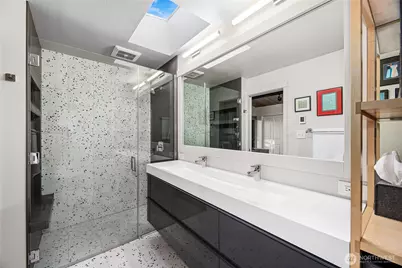 18600 4th Avenue SW, Normandy Park, WA 98166 - Photo 17