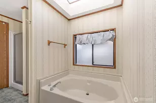 5900 64th St NE, Marysville, WA 98270 - Photo 17