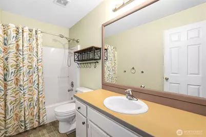 10109 Meadowside Lane SW, Rochester, WA 98579 - Photo 21