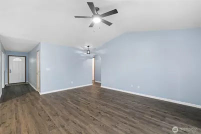 10109 Meadowside Lane SW, Rochester, WA 98579 - Photo 5