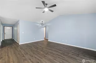 10109 Meadowside Ln SW, Rochester, WA 98579 - Photo 5