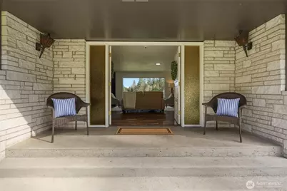 4622 Sleater Kinney Road NE, Olympia, WA 98506 - Photo 3