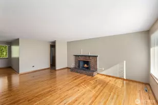 8415 Mt Tacoma Dr SW, Lakewood, WA 98498 - Photo 9