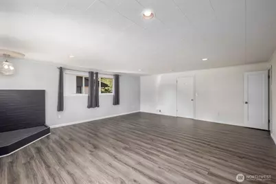 8415 Mt Tacoma Drive SW, Lakewood, WA 98498 - Photo 31