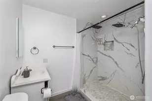 8415 Mt Tacoma Dr SW, Lakewood, WA 98498 - Photo 25