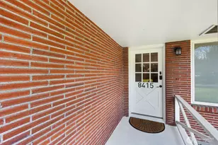 8415 Mt Tacoma Dr SW, Lakewood, WA 98498 - Photo 5