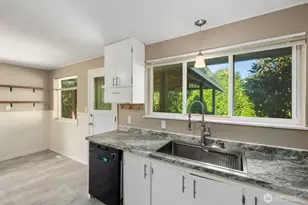 8415 Mt Tacoma Dr SW, Lakewood, WA 98498 - Photo 17