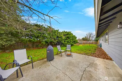 580 SW 3rd Avenue, Oak Harbor, WA 98277 - Photo 23