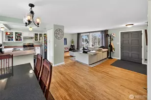 580 SW 3rd Ave, Oak Harbor, WA 98277 - Photo 9