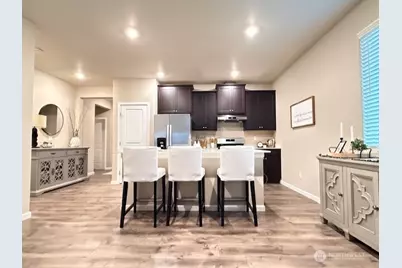 3215 N 30th Street, Mount Vernon, WA 98273 - Photo 3