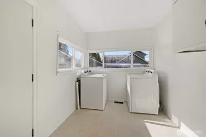 1209 Talcott Street, Sedro-Woolley, WA 98284 - Photo 15